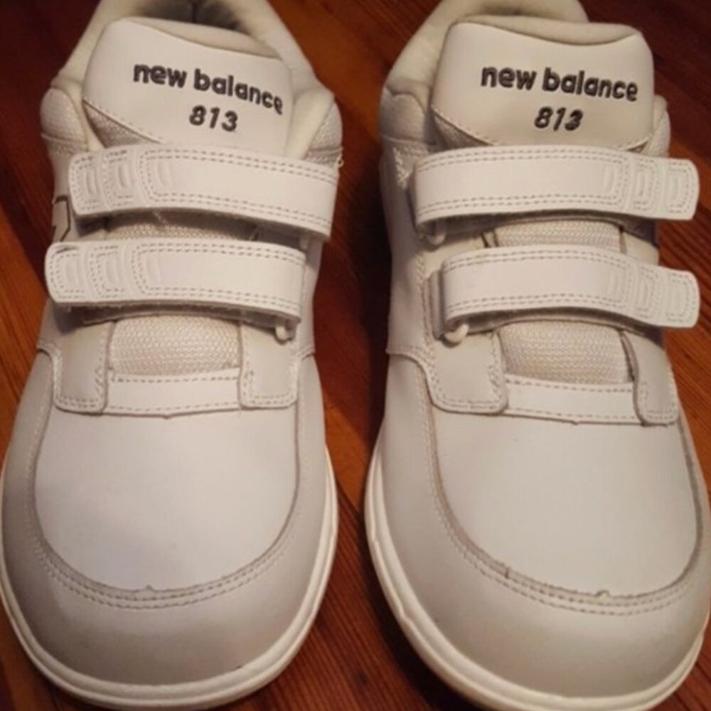 New Balance 813